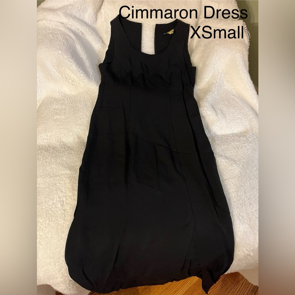Elegant Black Sleeveless Dress